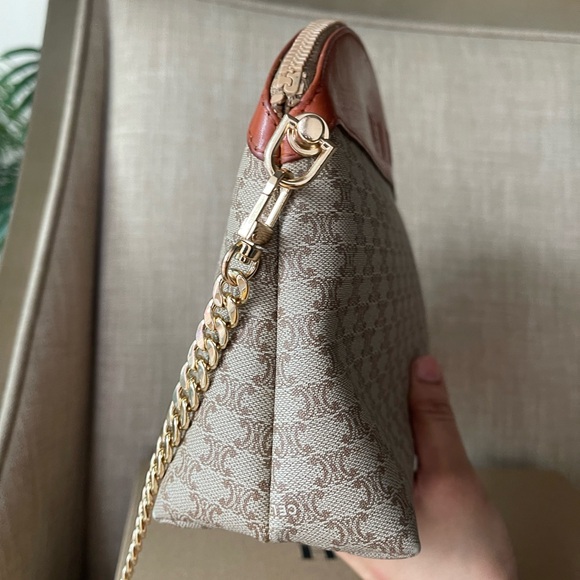 Authentic Celine vintage clutch crossbody bag (WN18) - Picture 6 of 9